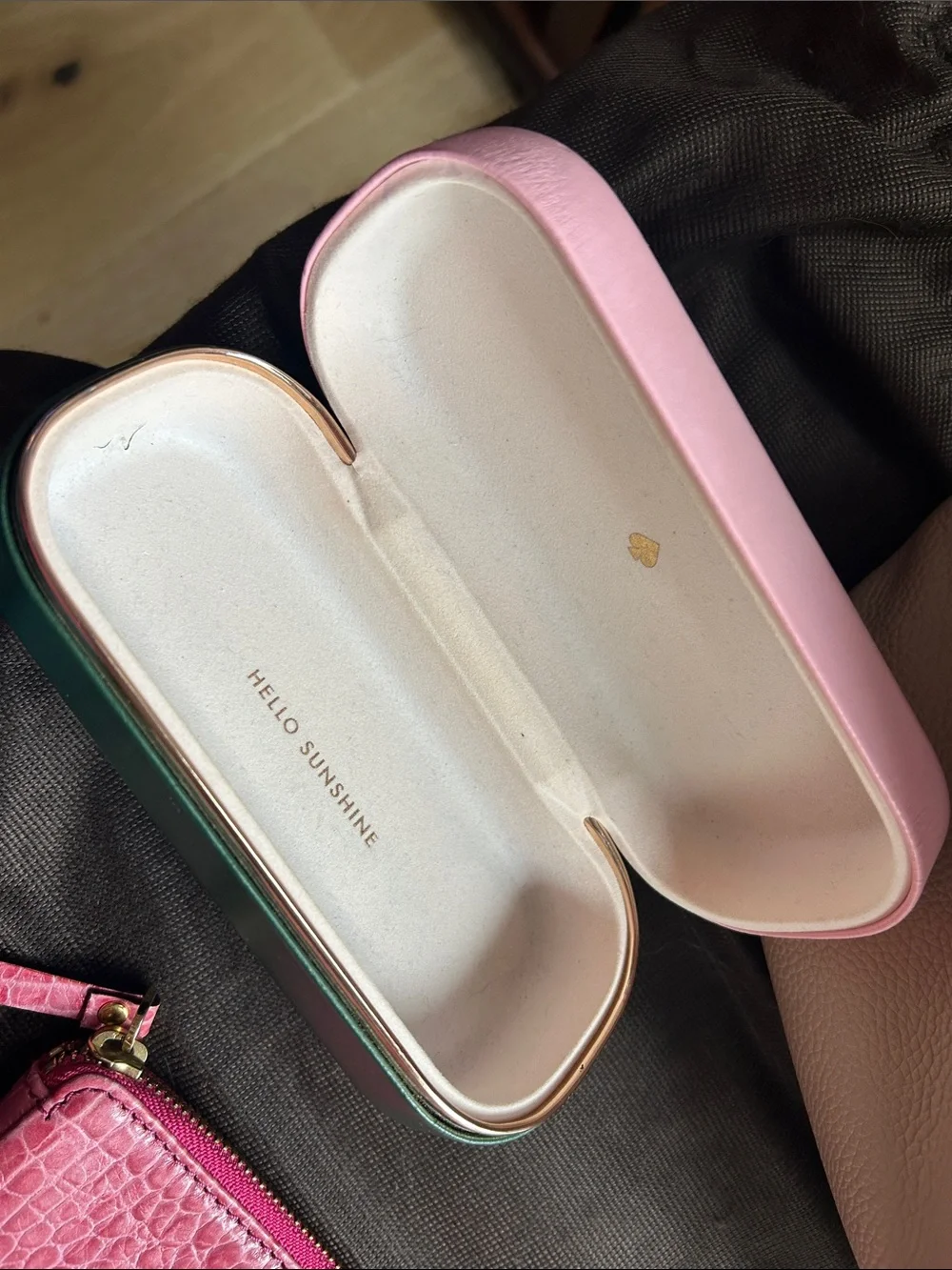 Kate Spade Cream Leather Tote Bag with Pink Accessories